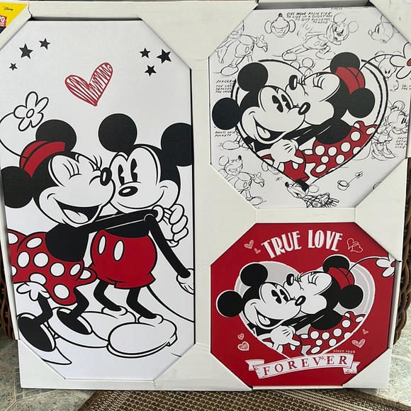 Disney Wall Decor Mickey And Minnie Mouse 3pc Wall Hangings New In